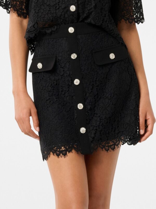 Lara Lace Scallop Mini Skirt